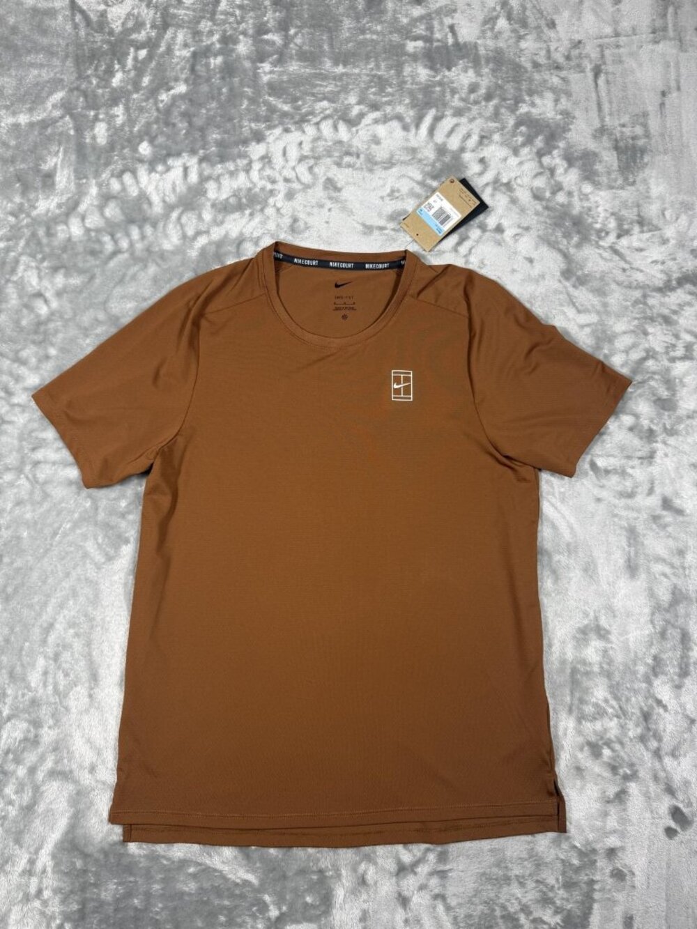 New Nike NikeCourt Dri-FIT Shirt Men's Medium Brown Tennis Athletic FZ6910 281